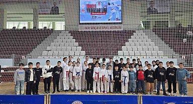 Elazığlı sporcular 45 madalya ile turnuvaya damga vurdu