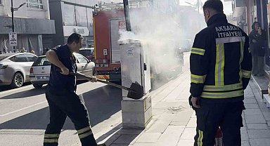 Elektrik panosundaki yangın paniğe neden oldu