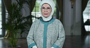 Emine Erdoğan, yıl boyunca katıldığı programlarda İsrail'in Gazze'de uyguladığı soykırıma dikkat çekerek zulmün sona ermesi için uluslararası topluma çağrılarda bulundu