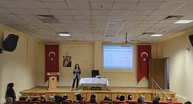 Emirdağ'da 'Akran Zorbalığına Karşı Farkındalık Semineri' ilgi gördü