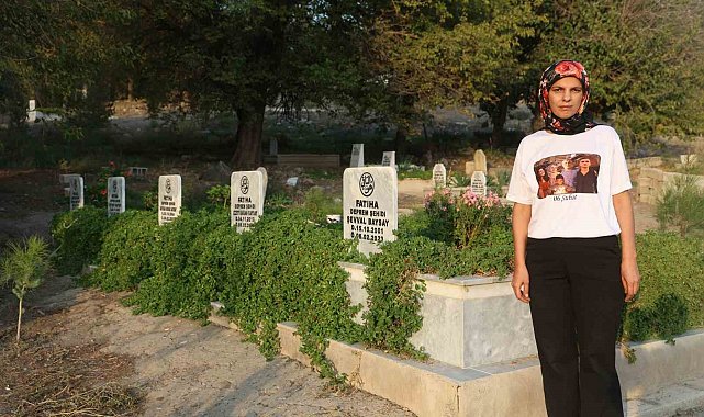 Enkaz altındaki kardeşiyle yaptığı konuşmayı unutamayan kadın, Yağmur Apartmanı'nda kaybettiği 13 yakını için adalet istiyor