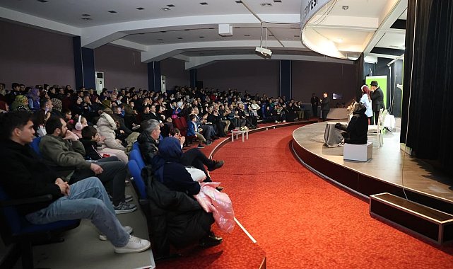Erenler'de "Fadıl & Faik Yanlış Anlama" oyunu sahnelendi