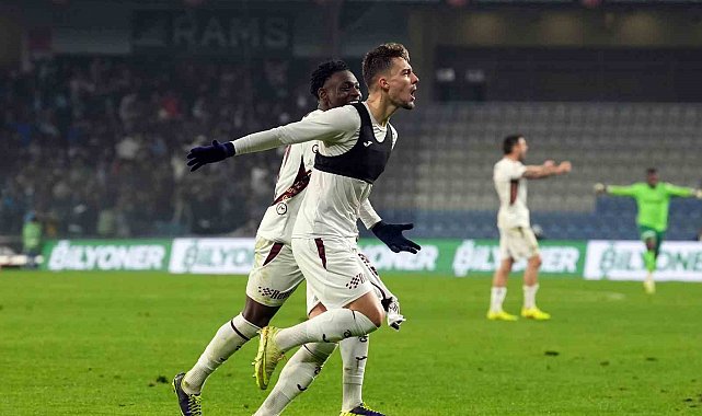 Ernest Muçi Beşiktaş'ı bekliyor