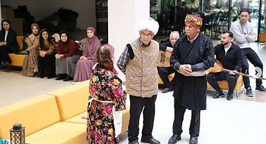 Erzincan'da Kuşaklararası Masal ve Tiyatro buluşması