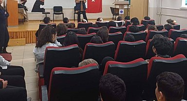 Erzincan'da öğrencilere siber suçlarla mücadele eğitimi