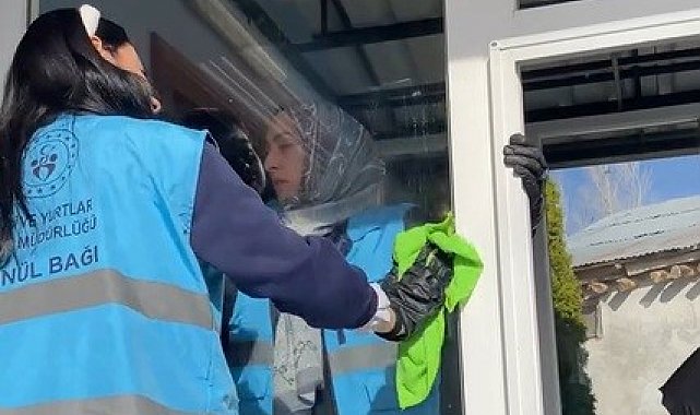 Erzincan'da yurt öğrencilerinden manevi dokunuş