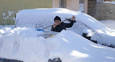 Erzurum beyaz örtüsüne büründü