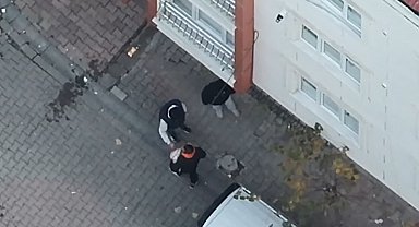 Esenyurt'ta uyuşturucu satışı yapan şahıslar suçüstü yakalandı