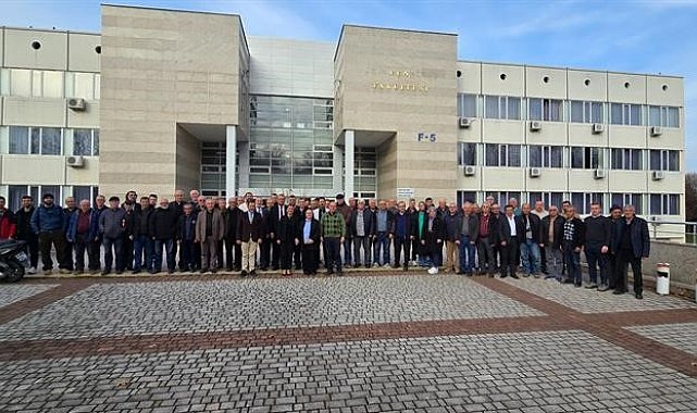 Eskişehir'de 'Türkiye'de Arıcılık ve Arı Ürünleri Paneli' düzenlendi