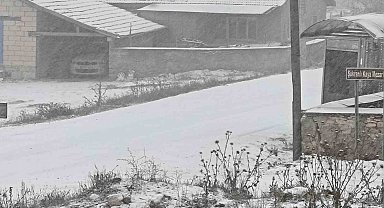 Eskişehir'in kırsalı beyaza büründü