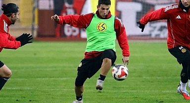 Eskişehirspor, Karşıyaka maçı için hazırlıklarını sürdürüyor