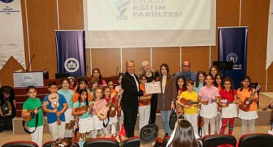 ESOGÜ'de "Gençlerle El Ele, Gönül Gönüle" projesi kapanış töreni düzenlendi