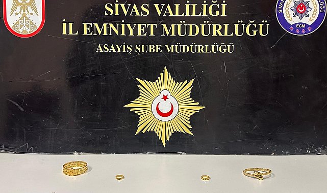 Evlilik vaadiyle dolandırdılar, kaçamadan yakalandılar