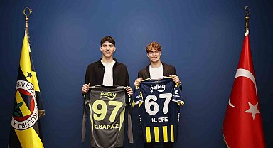 Fenerbahçe, Kamil Efe Üregen ve Kuzey Sapaz ile profesyonel sözleşme imzaladı