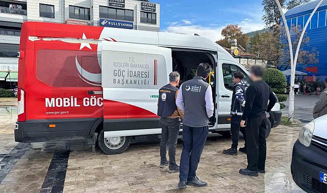 Fethiye'de yılbaşı öncesi yabancı uyruklulara yönelik denetimler sürüyor