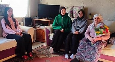 Fidanlar çınarlarla buluşuyor, nesiller arası gönül köprüsü kuruluyor