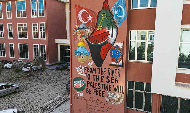 Filistin için duvarları boyadılar