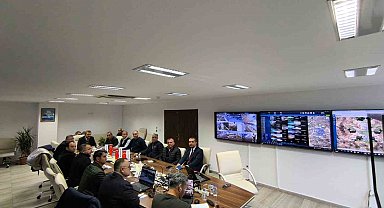 Gaziantep Büyükşehir, kar yağışı ve don riskine karşı hazırlıklarını sürdürüyor