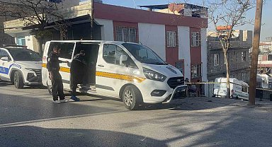 Gaziantep'te eski koca dehşeti: Boşandığı eşini bıçakla öldürdükten sonra kendisini ağır yaraladı