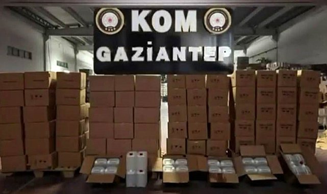 Gaziantep'te yılbaşı öncesi 4 bin 520 litre etil alkol ele geçirildi