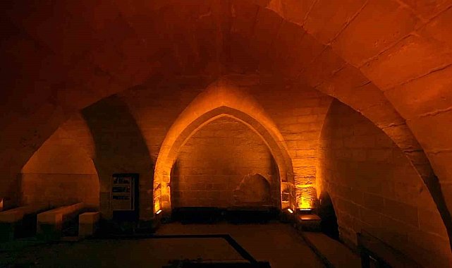 Gaziantep'teki tarihi kasteller fotoğraf tutkunlarını cezbediyor