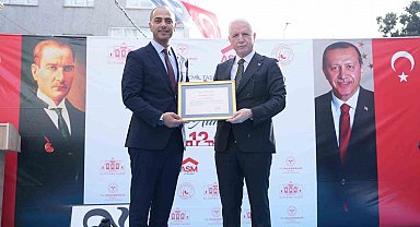 Gaziosmanpaşa Belediyesi tarafından yapılan Çocuk Etkinlik ve Aile Sağlığı Merkezi hizmete açıldı