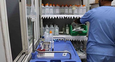 Gazze'de hayati ilaçların tükenmesi binlerce hastayı ölümle yüz yüze bırakıyor