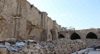 Gazze'nin en eski camisi Büyük Ömer Camii'nde restorasyon çalışmaları başladı