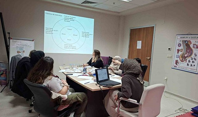 Gebe okulu programları devam ediyor