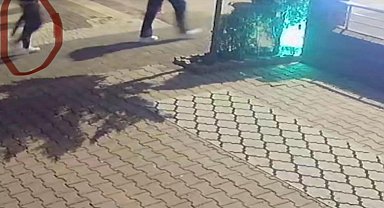 Gece yarısı çiğ köfte dükkanını kurşunlayıp, kaçtılar