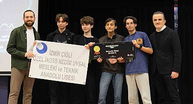 Gençler, en iyi oyunu geliştirmek için mücadele etti