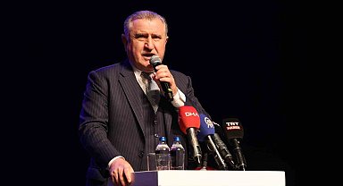 Gençlik ve Spor Bakanı Bak: "Savunma sanayisinde her alanda yatırım yapan bir Türkiye var"