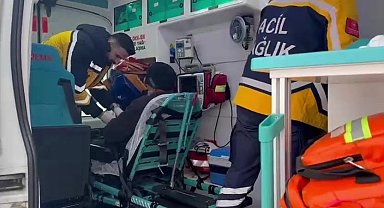 Gercüş'te hasta vatandaş, ambulans ve mahsur kalan araçlar kurtarıldı