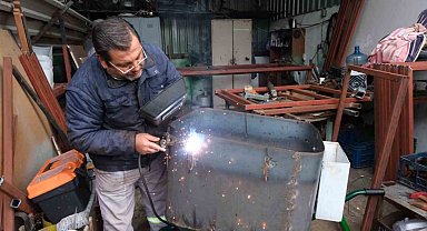 Geri dönüşümle temizlik araç gereçleri üretiliyor