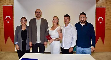 Germencik'te bir yılda 310 çift mutluluğa 'evet' dedi