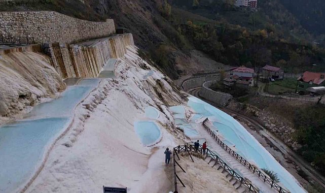 Göksu Travertenleri yılı rekor ziyaretçiyle kapatıyor