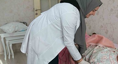 Gölbaşı Belediyesi bakıma muhtaç vatandaşların yanında olmaya devam ediyor