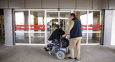 Gölbaşı Belediyesinden engelli ve hasta vatandaşlara ücretsiz nakil hizmeti