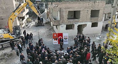 Gülpınar: "Bazıları konuşur bazıları yapar"