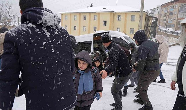 Gümüşhane'de kar esareti