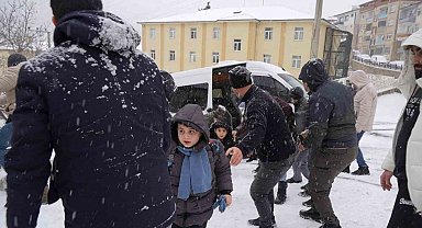Gümüşhane'de kar esareti