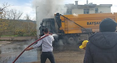 Hafriyat kamyonu küle döndü