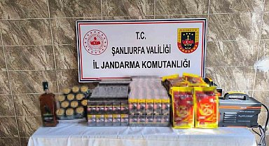 Haliliye ve Viranşehir'de kaçak alkol ve sigara ele geçirildi
