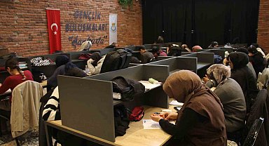 Haliliye'deki öğrencilere eğitim desteği