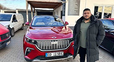 Hamburg'daki ilk Togg T10X'lerden biri trafikteki yerini aldı