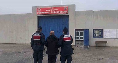 Hapis cezasıyla aranan şahsı jandarma yakaladı