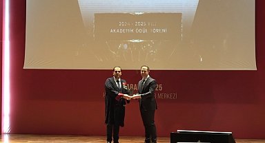 Hasan Kalyoncu Üniversitesi'nde "Akademik Ödül Töreni"