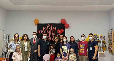 Hastanede tedavi gören çocuklara üniversitelilerden "moral" desteği