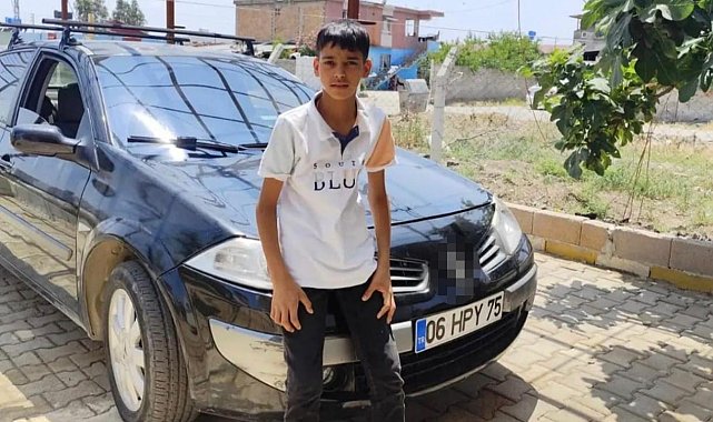 Hatay'da refüje çarpan motosikletteki 2 çocuk hayatını kaybetti