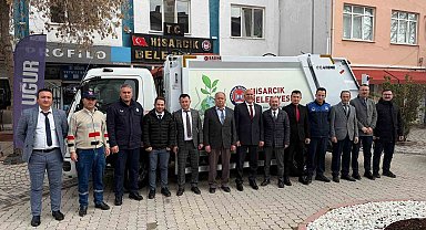 Hisarcık Belediyesi'ne yeni çöp toplama aracı